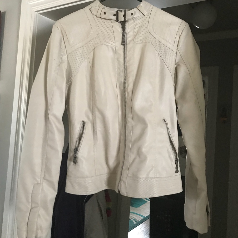 Leather jacket